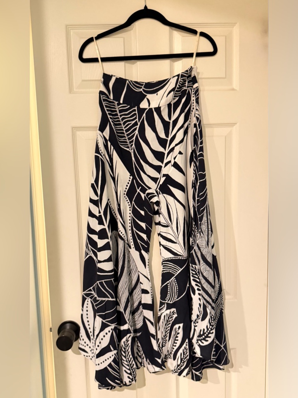 Farm rio black and White Tropical Print Wide-Leg Palazzo Pants Hawaiian vacation